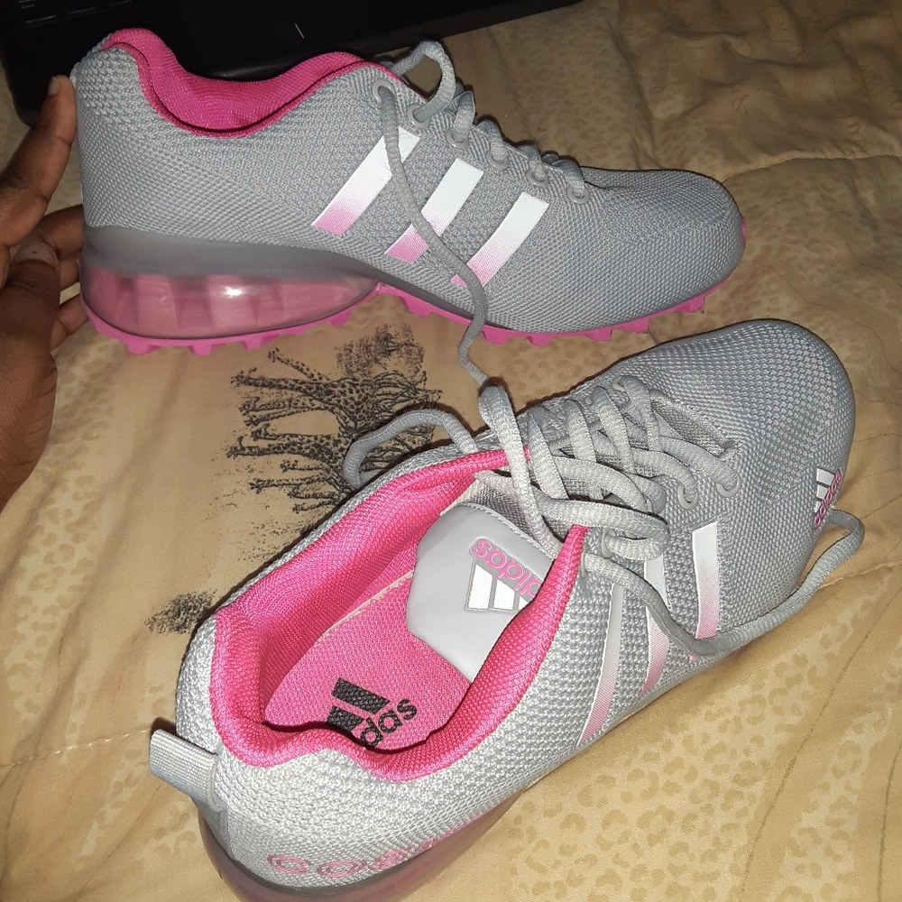 Shoes - Picture 2 of 2